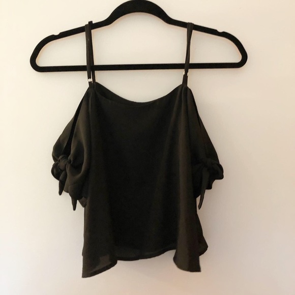 Paper Hearts Off The Shoulder Tank - Picture 2 of 3